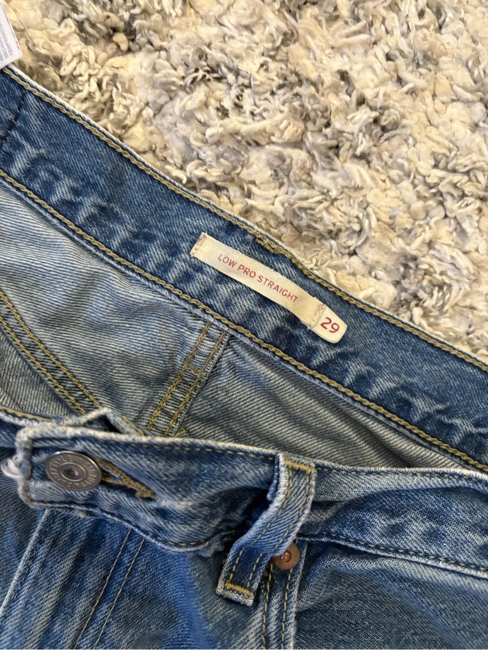 Straight Fit Ripped Blue Jeans - Picture 3 of 4